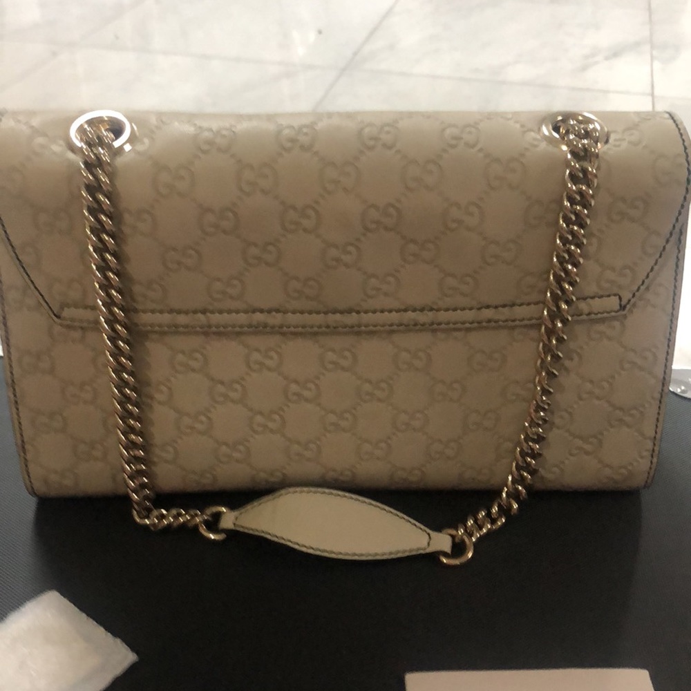 Ivory Gucci authentic bag. NWOT. This is the latest Gucci trending bag. - Picture 8 of 14